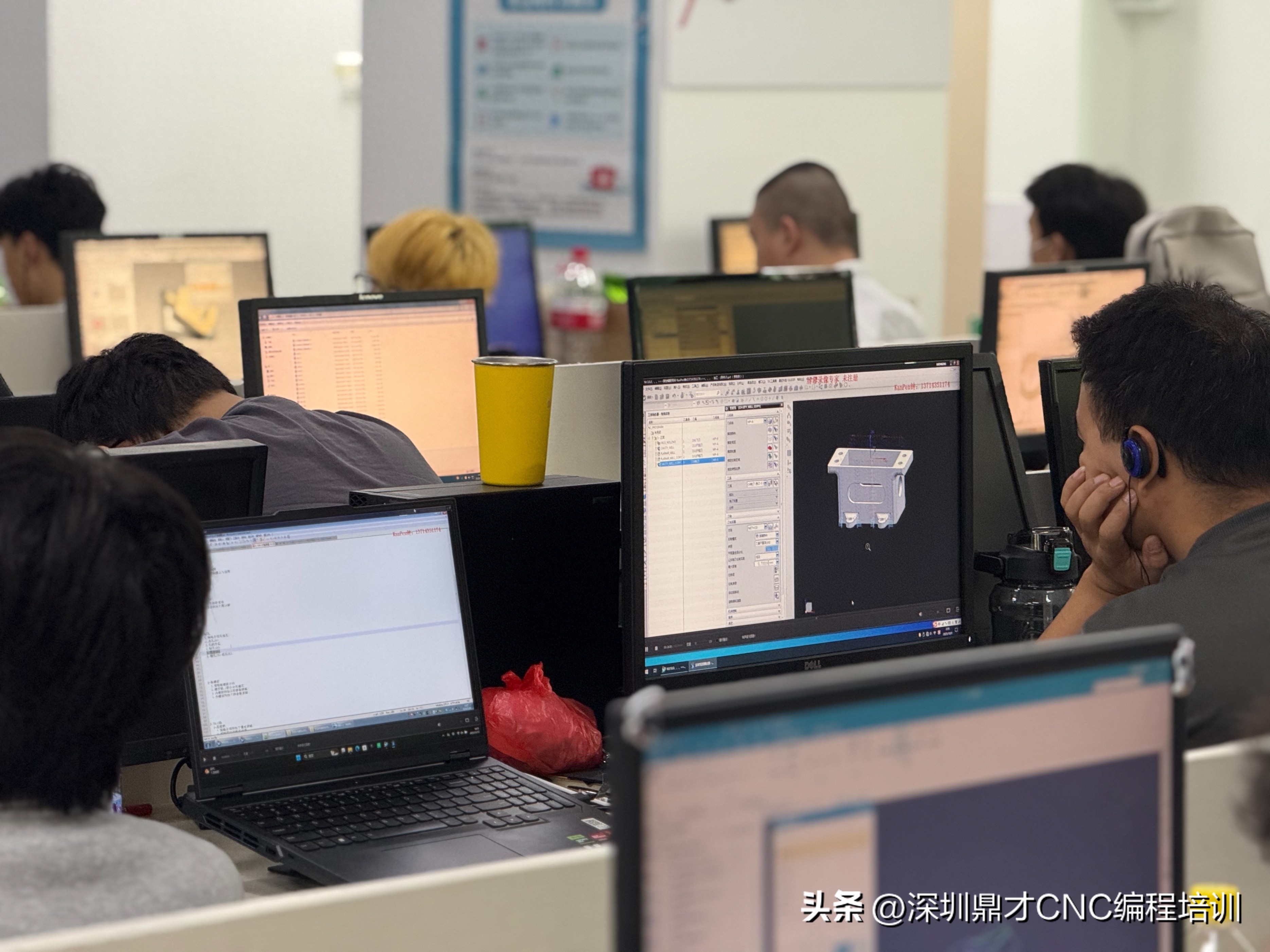 深圳石岩鼎才 CNC 五轴数控编程培训班完全工厂式教学，学习即上岗-大连富泓机械