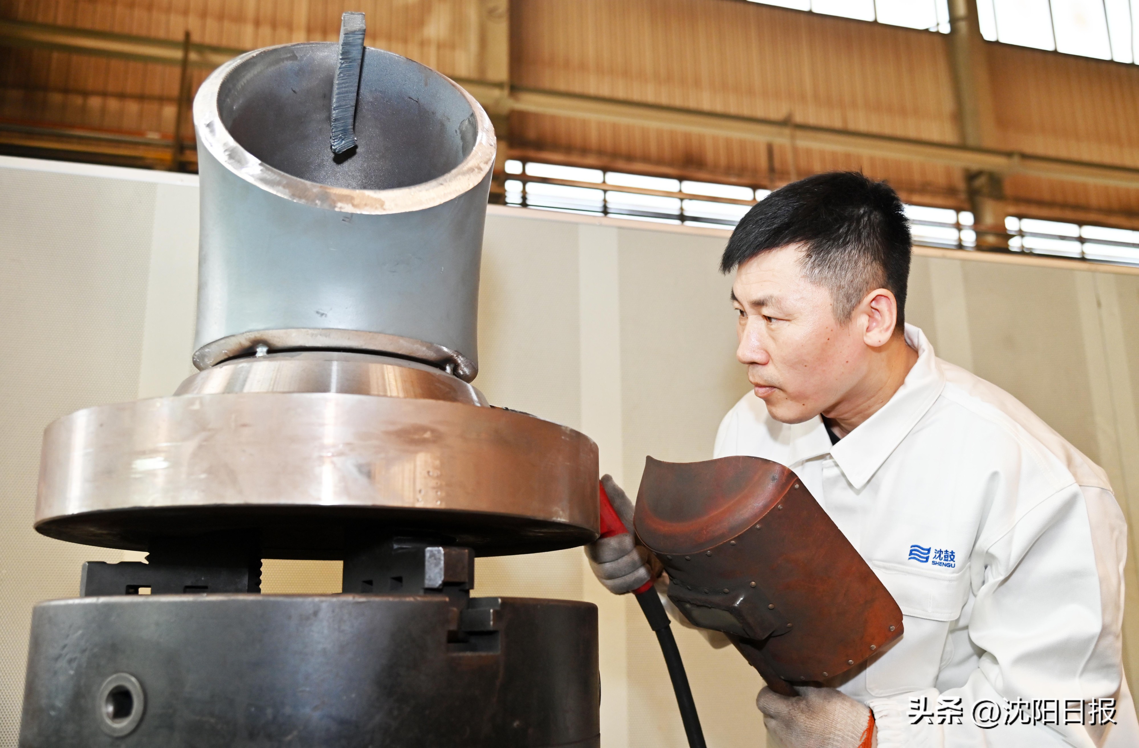 辽宁铆焊加工厂_张海蛟 焊工 工匠精神