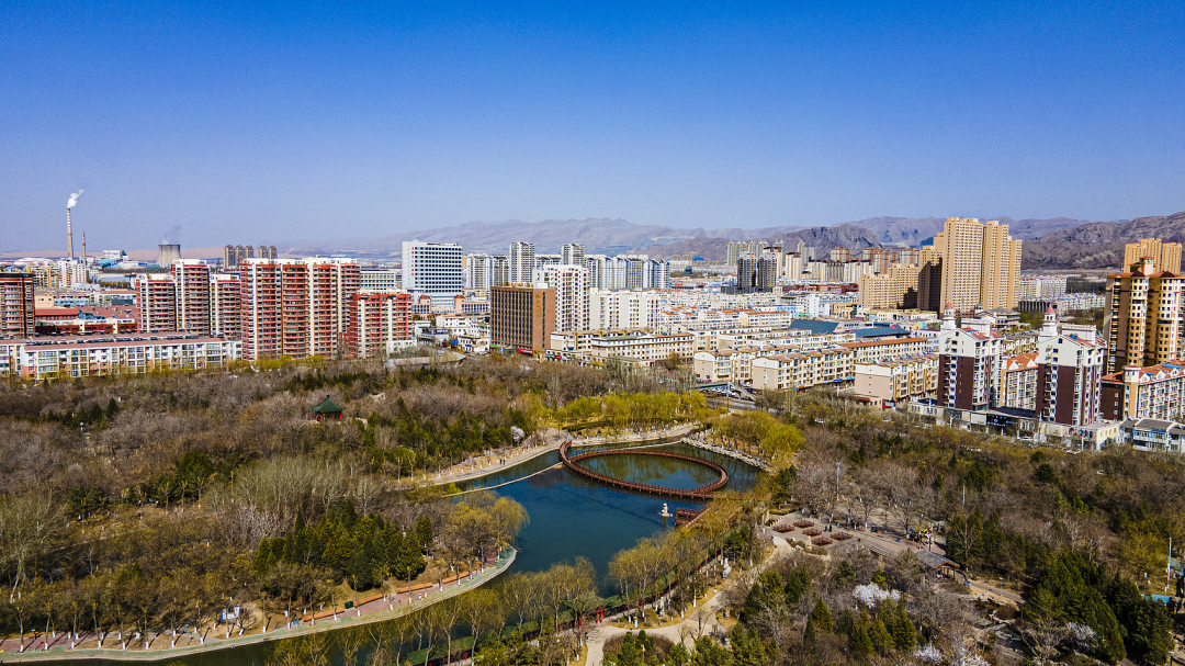 乌海城市景观。（图/视觉中国）