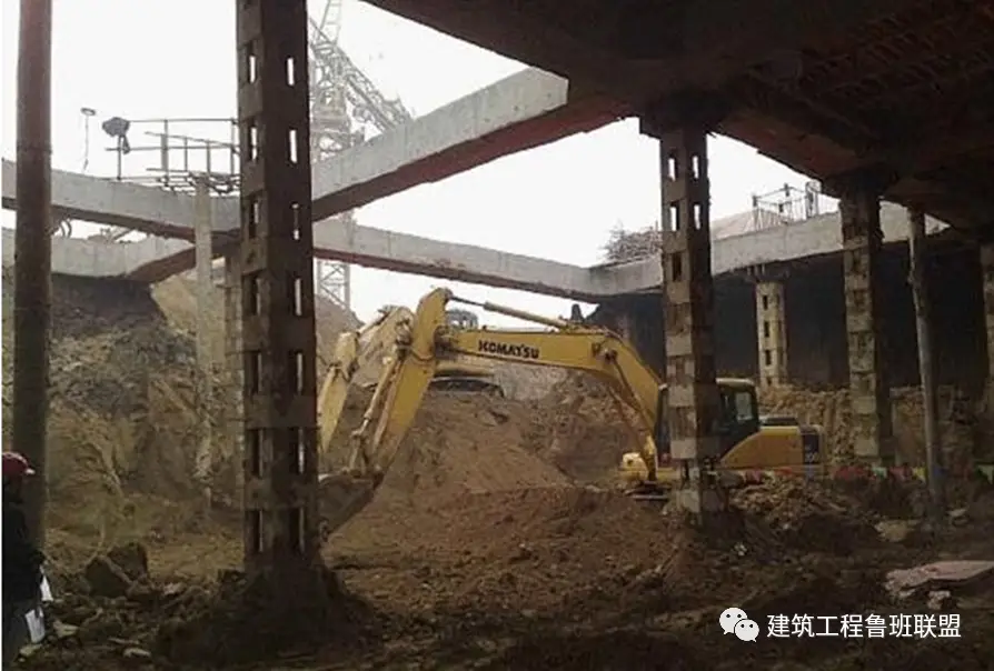 格构柱铆焊加工_基坑内支撑格构柱施工工艺_格构柱焊接技术规范