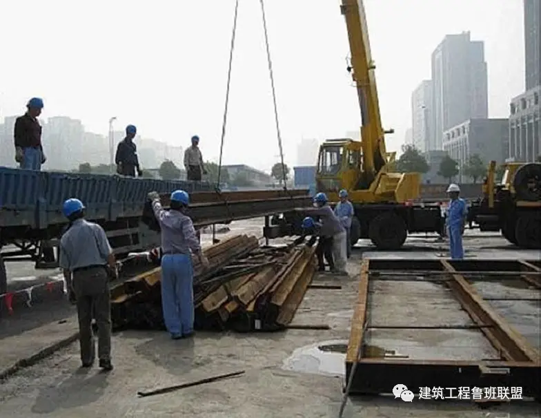 基坑内支撑格构柱施工工艺_格构柱焊接技术规范_格构柱铆焊加工