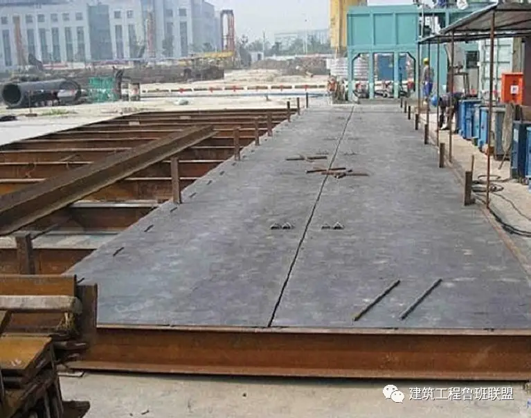 格构柱焊接技术规范_基坑内支撑格构柱施工工艺_格构柱铆焊加工